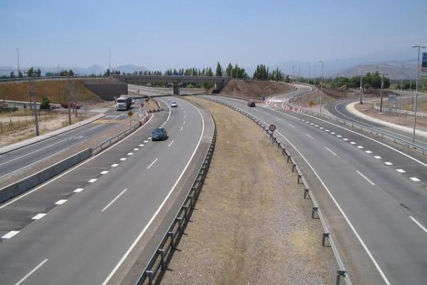 Española Sacyr se impone en licitación de Autopista Los Libertadores y firma china queda descalificada