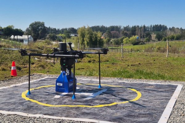 Ahora en DF | Walmart realiza primer vuelo experimental para despachar compras con drones en la Región del Biobío