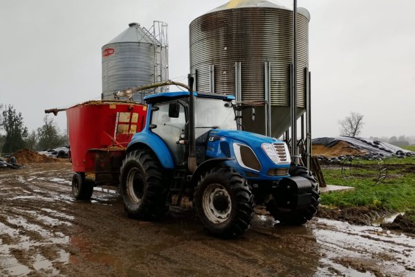 Ferosor, filial de la Feria de Osorno, sella acuerdo como distribuidor exclusivo en Chile de la coreana LS Tractor