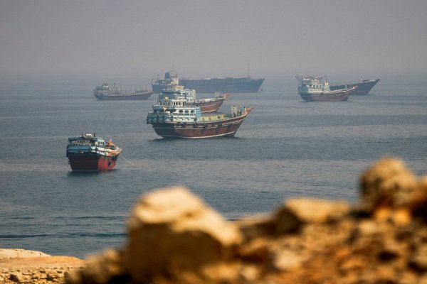 Arabia Saudí cierra su oleoducto alternativo a Ormuz tras sufrir varios ataques