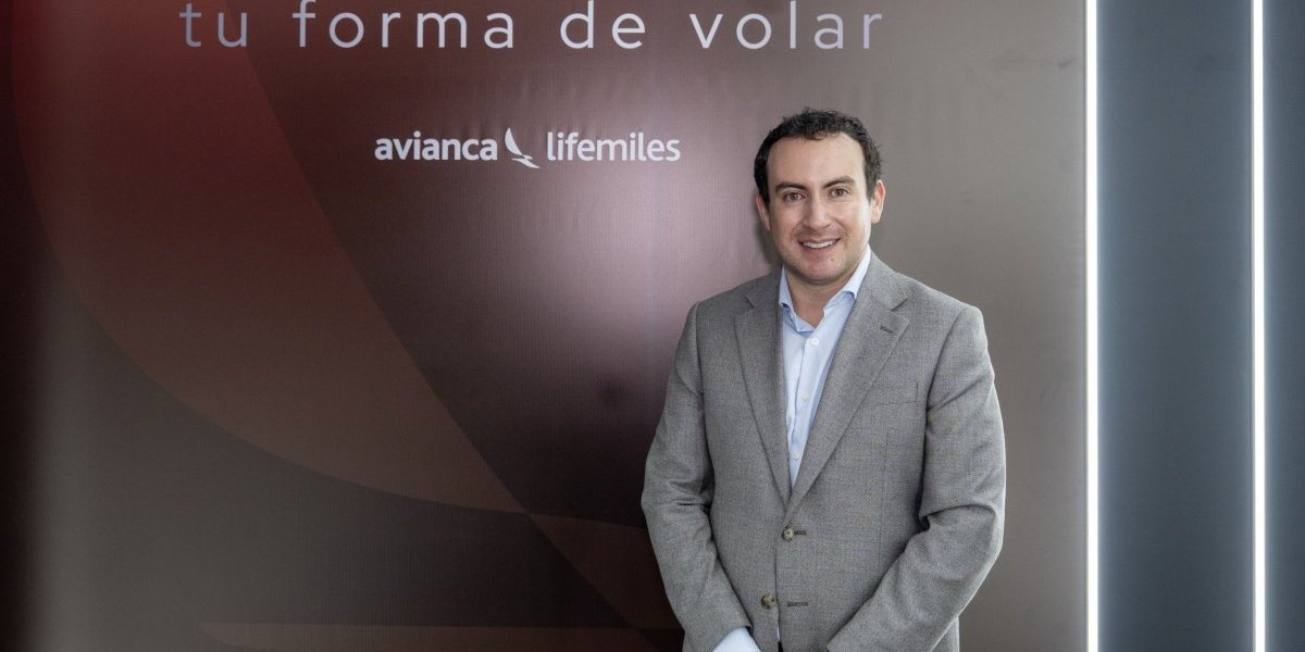 Ahora en DF | Grupo Abra defiende el giro low cost de Avianca y acelera su apuesta premium