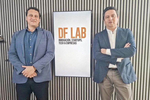 Expertos advierten que Chile tiene capacidades aún “incipientes” para enfrentar riesgos de ciberseguridad derivados de la IA