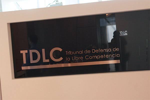 TDLC rechaza recurso de reclamación de Conadecus contra su decisión sobre regulación de conglomerados económicos