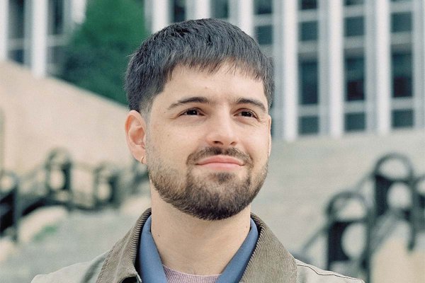 Darío García de Viedma, investigador del Real Instituto Elcano (España): “Es el dilema del prisionero, EEUU no va a querer que sus laboratorios de IA frenen si China no lo hace”