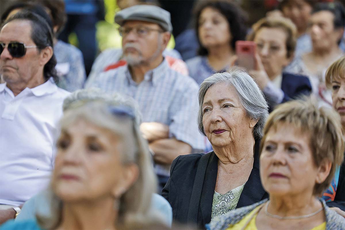 El doble que hace tres décadas: en Chile, casi un 20% de la población tiene 60 años o más