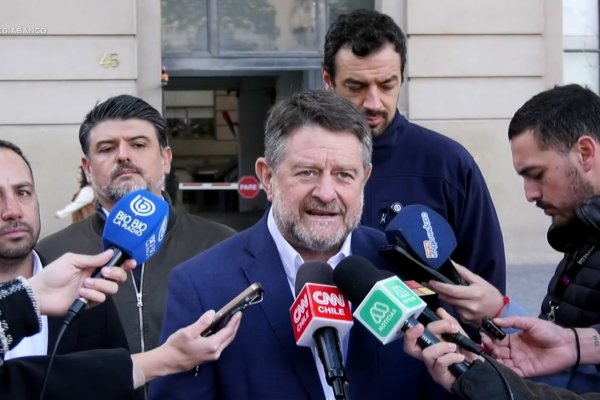 Ahora en DF | Gobernador Orrego cuestiona postergación de licitación del Tren Santiago-Melipilla y emplaza al gobierno