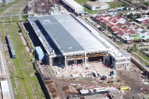 Centro de Mantenimiento de EFE en Chillán registra 89% de avance, obras culminarían a fin de año