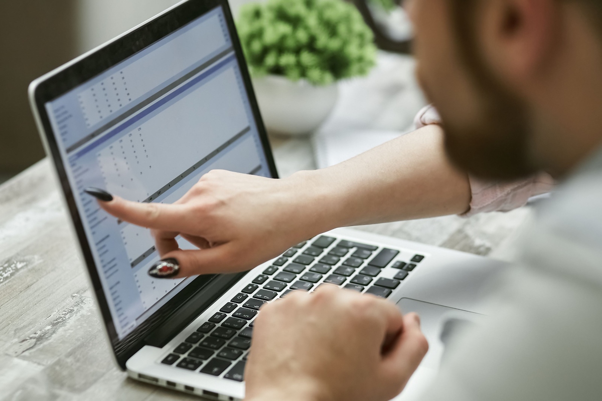 ¿Cómo automatizar el cálculo de liquidaciones y nómina? Guía para reducir errores contables