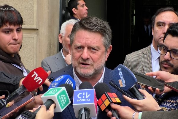Ahora en DF | Orrego cuestiona recorte a gobiernos regionales por Presupuesto 2027: “Tienen que soltarnos las amarras”