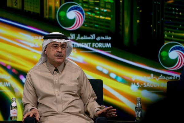 Director ejecutivo de Aramco afirma que las reservas mundiales de petróleo son "alarmantemente escasas"