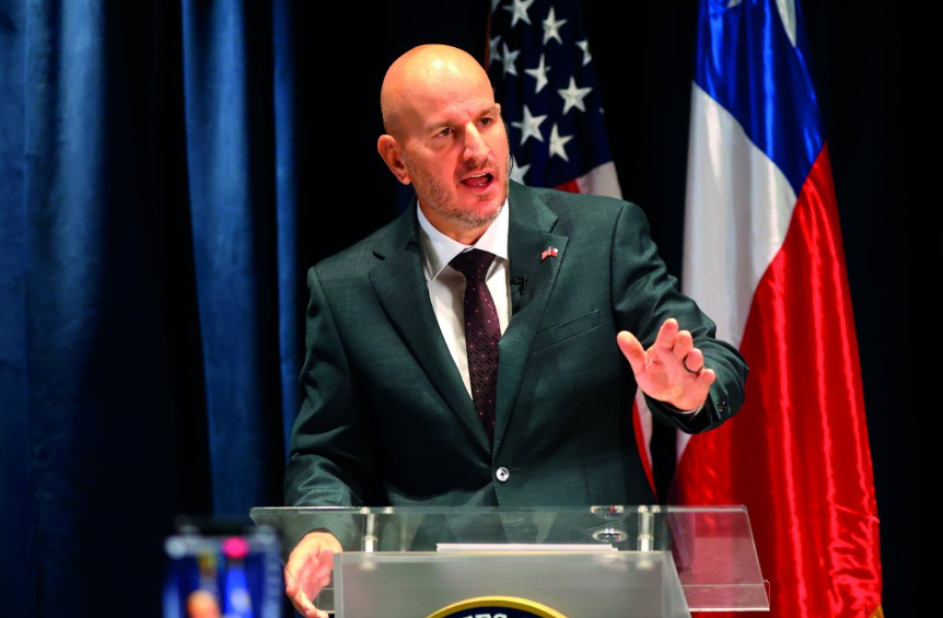 Embajador de EEUU resta importancia a críticas de expresidentes por Escudo de las Américas: “Algunos están evaluando volver a postularse”
