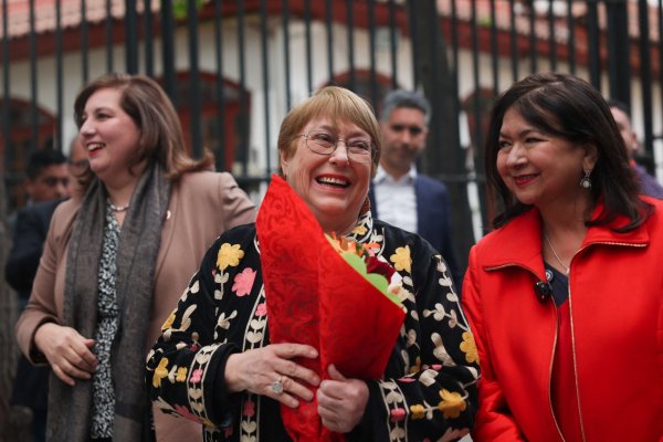 Ahora en DF | Bachelet aborda eventual tercera candidatura presidencial: “Yo creo que sí”