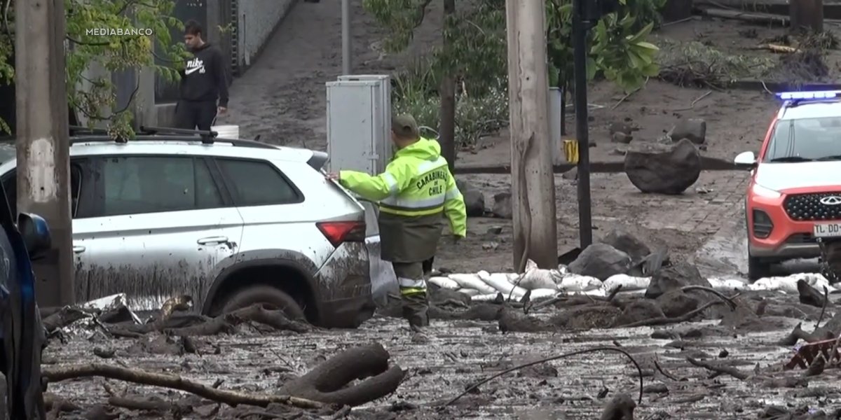 Ahora en DF | Las imágenes que dejó el aluvión en Las Condes