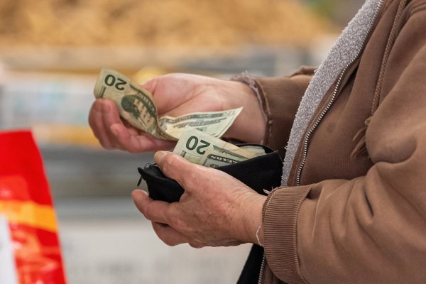 IPC en EEUU en septiembre sube dentro de las expactivas y la inflación llega al 3,7% anual: aumentan las apuestas por una nueva alza de tasas de la Fed
