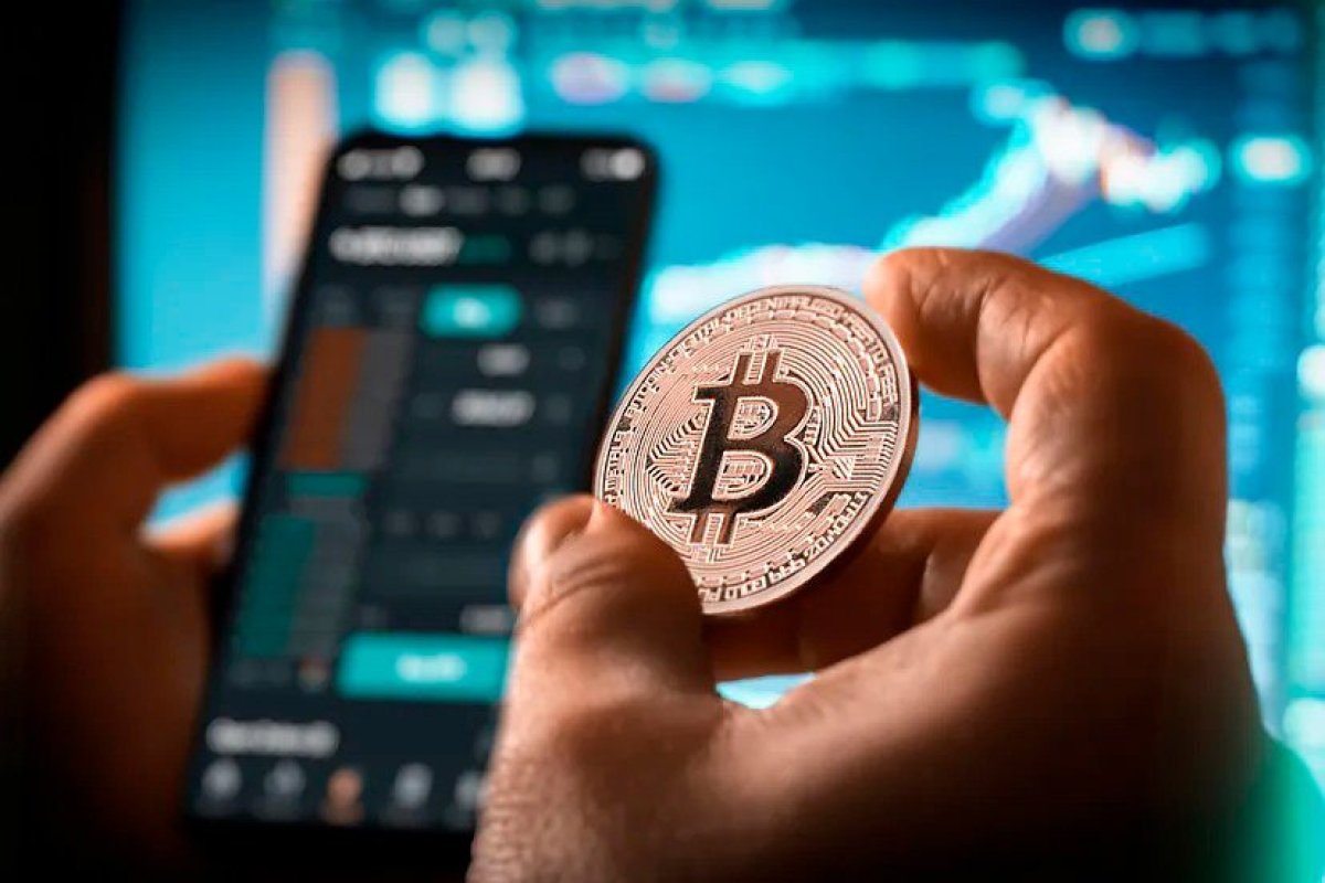 Bitcoin: un año después de tocar el cielo