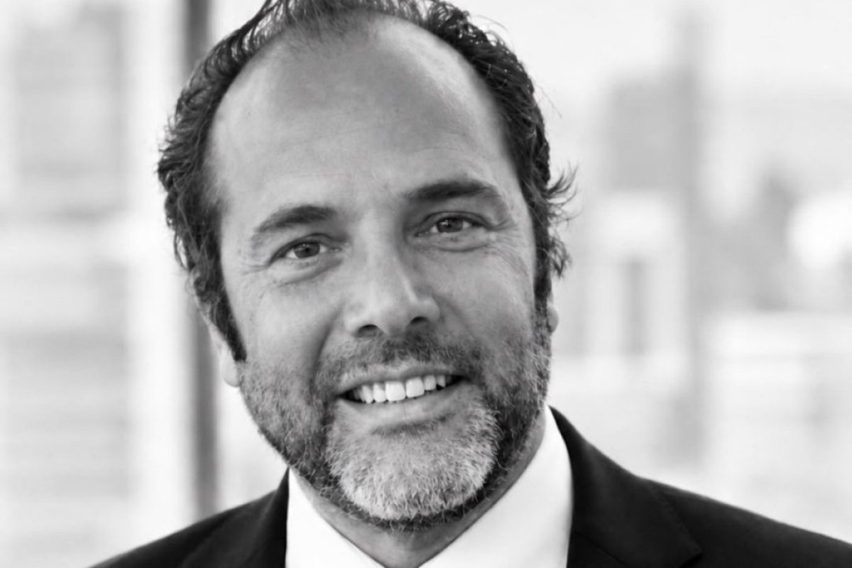 CMF rechaza reposición y confirma multa de $ 1.024 millones a sociedad ligada a Cristián Araya por cotizaciones ficticias y manipulación de precios en la bolsa
