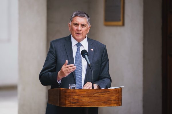 La Moneda entra a la discusión por las pérdidas del fondo E y no descarta tomar acciones legales: “Con el ahorro de los chilenos no se juega”