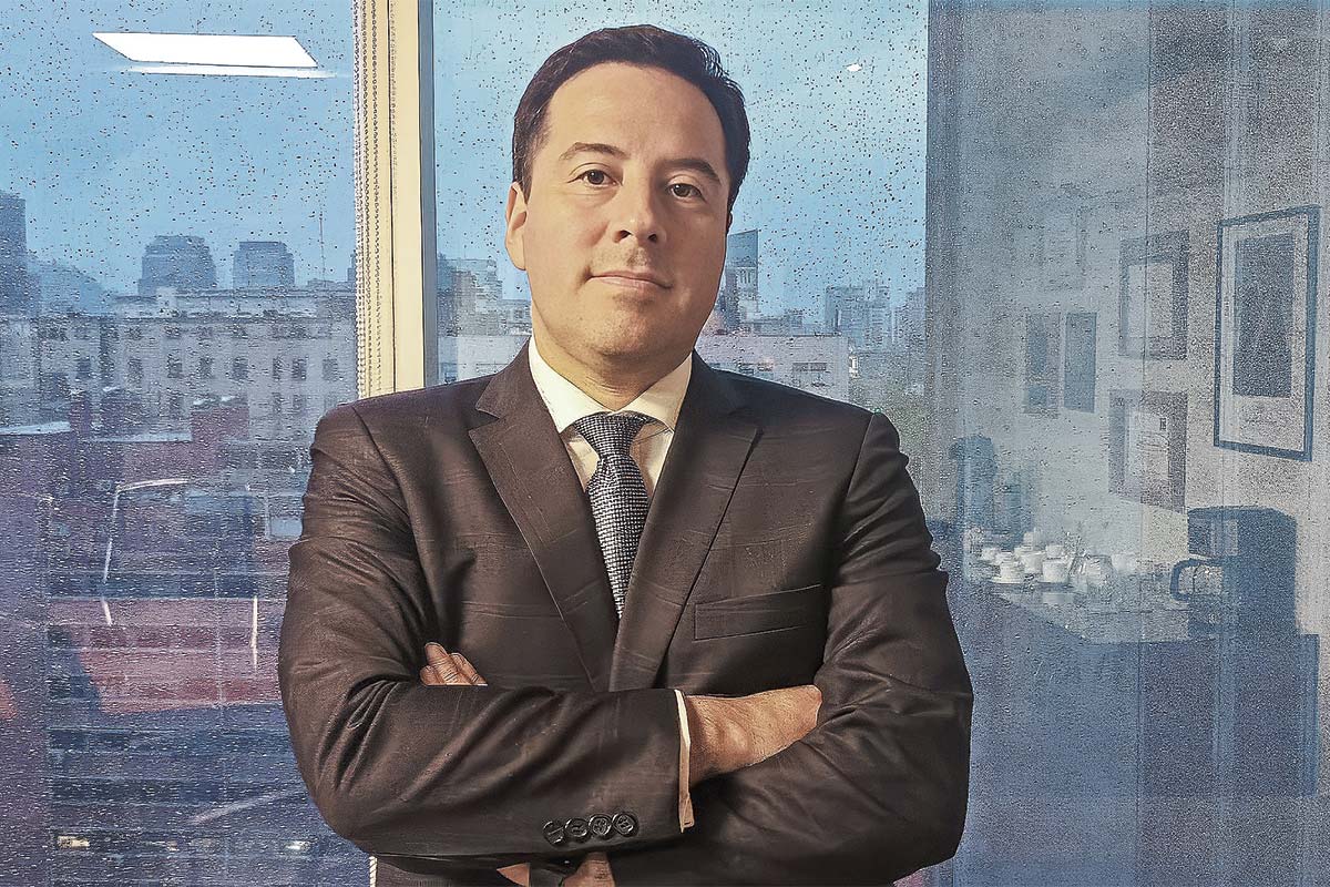 Mario Valderrama, fiscal de la Superintendencia de Pensiones: “Lo que resolvamos nosotros puede ser un insumo para demandas civiles y querellas por administración desleal”