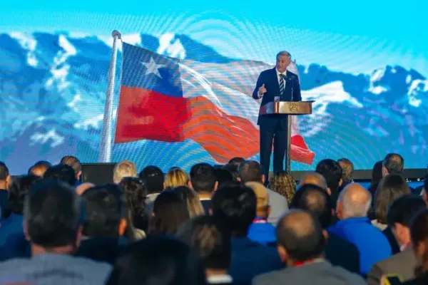 Más de US$ 40 mil millones en proyectos: el plan para Atacama que CPC e Inacap entregaron al Presidente Kast