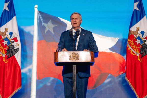 Kast sostiene que hay una “oportunidad histórica” en materia económica y llama al Parlamento a apoyar agenda de seguridad: “No pasen facturas por hacerle daño al gobierno”