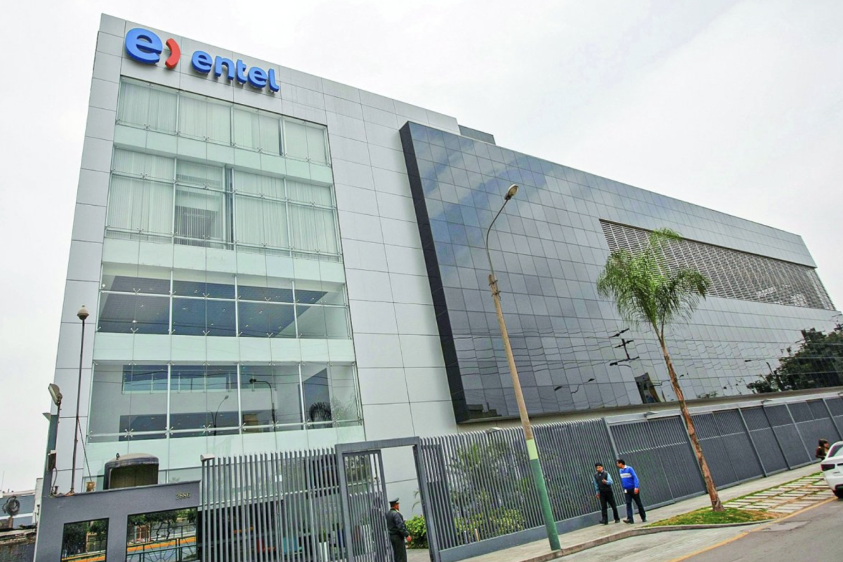 Entel acorta distancia entre Perú y Chile en su alianza con Starlink: supera los 2,5 millones de clientes habilitados en el país vecino