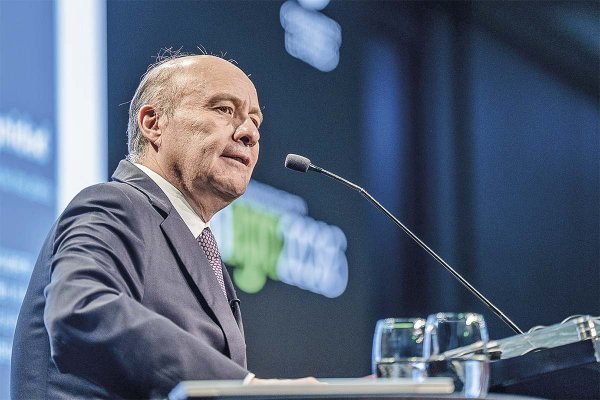 Quiroz dijo que “es natural que haya tensiones parlamentarias” en la discusión del Presupuesto. Foto: Presidencia.
