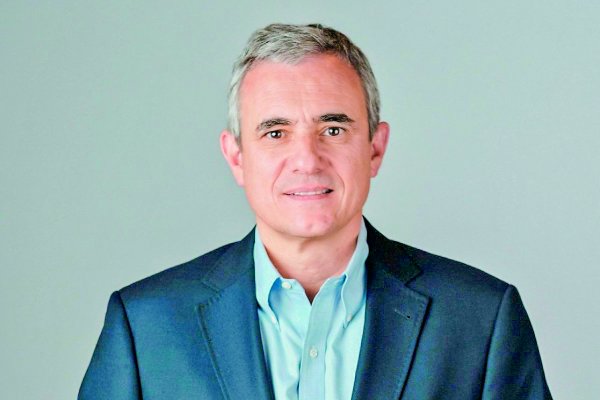 ¿Quiénes integran el comité que buscará al sucesor de Francisco Ruiz-Tagle en CMPC?